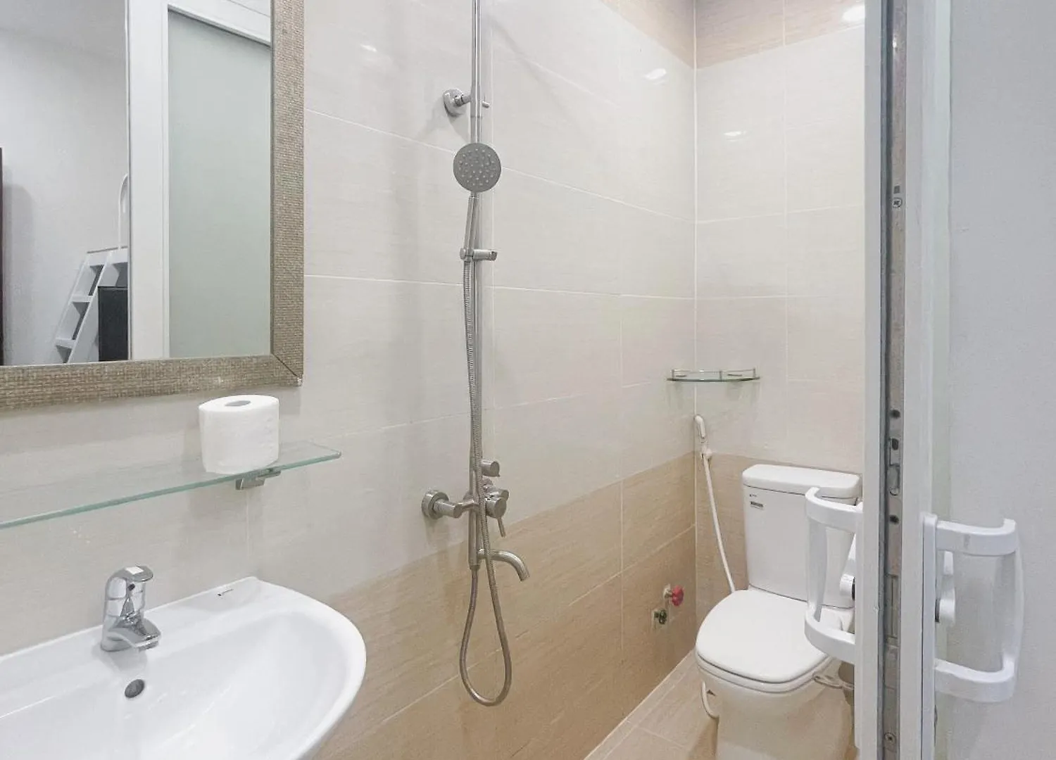 Ruby Studio Apartment Ho Chi Minh City 0*,  Vietnam